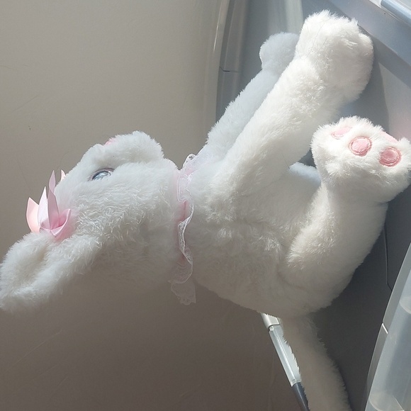 Cute Kitty plushie - Picture 2 of 4